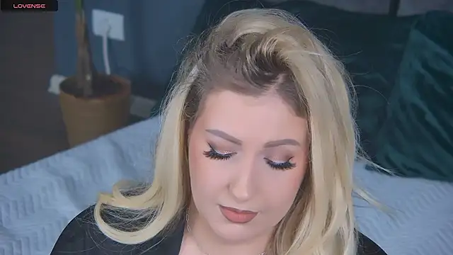 OndinaNoire online show from March 2026 06:55:01 PM