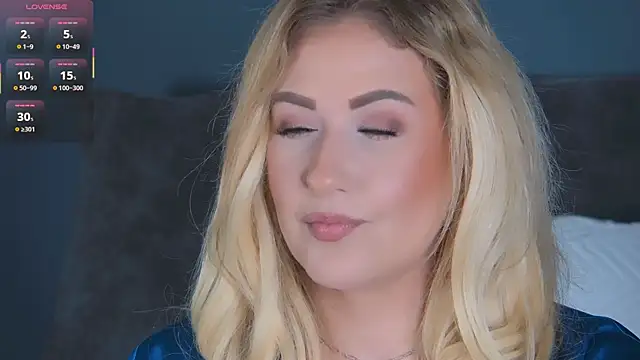 OndinaNoire online show from April 2026 06:30:02 PM