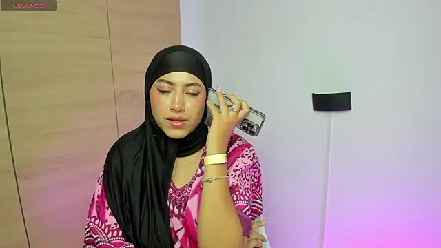 LAY LA  online show from March 2026 09:21:02 PM