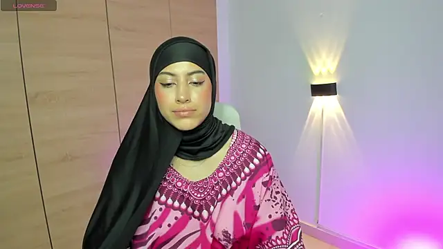 LAY LA  online show from March 2026 08:58:02 PM