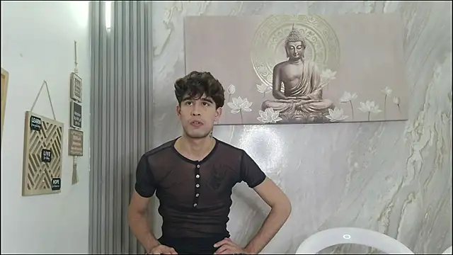 PRETTY COCK1 online show from March 2026 01:40:02 AM