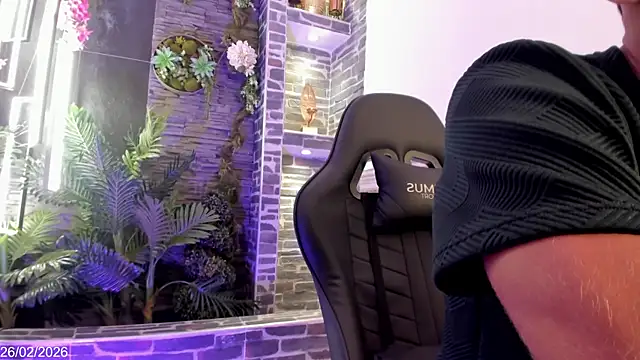 Rpoolrboy online show from February 2026 03:39:01 AM