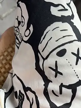 llkiki online show from April 2026 04:52:02 PM