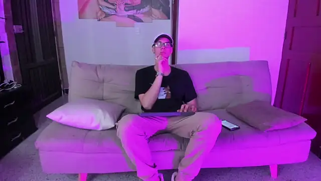 Vlad  night online show from February 2026 03:28:02 AM