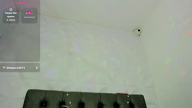 Snapshot of valeryn__rosse chatting on April 2026 06:24:01 AM valeryn rosse online show from April 2026 06:24:01 AM