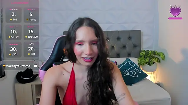 Snapshot of valeryn__rosse chatting on May 2026 05:13:01 AM valeryn rosse online show from May 2026 05:13:01 AM