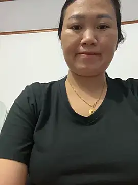 Puka2001 online show from February 2026 01:31:02 PM