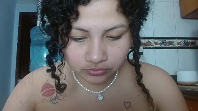 Snapshot of Baby_dirt chatting on February 2026 02:14:01 PM Baby dirt online show from February 2026 02:14:01 PM