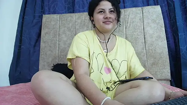 Snapshot of Baby_dirt chatting on February 2026 03:08:01 PM Baby dirt online show from February 2026 03:08:01 PM