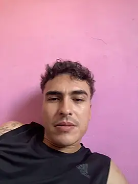 Snapshot of vanilla_Kush chatting on February 2026 06:15:01 PM vanilla Kush online show from February 2026 06:15:01 PM