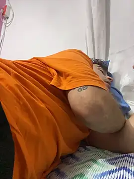 Snapshot of vanilla_Kush chatting on February 2026 04:52:02 AM vanilla Kush online show from February 2026 04:52:02 AM