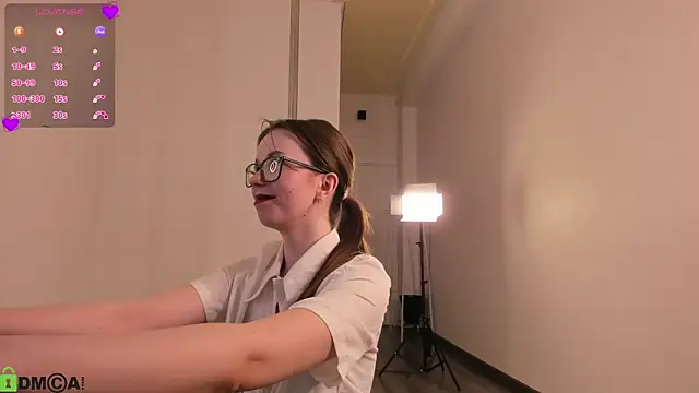 Betty Andrews online show from April 2026 09:15:01 AM