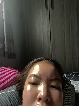 Snapshot of Phuonghot189 chatting on February 2026 08:00:02 AM Phuonghot189 online show from February 2026 08:00:02 AM