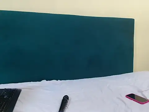 FreakyMelanin18 online show from February 2026 07:28:01 PM