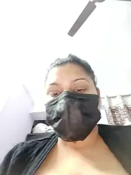 Snapshot of milf_punjaban chatting on February 2026 04:47:01 PM milf punjaban online show from February 2026 04:47:01 PM