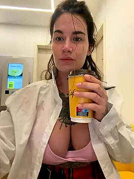 TattooGirlAlia online show from October 2025 06:43:02 AM