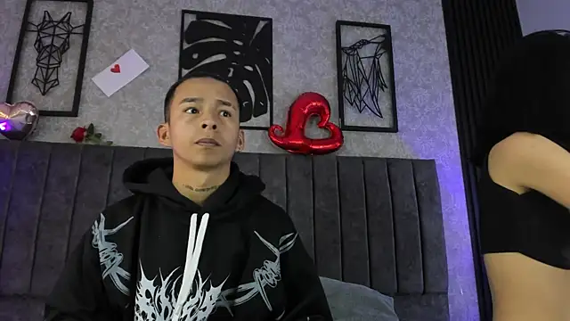 Snapshot of bliinkii_and_luka_ chatting on February 2026 12:36:01 PM bliinkii and luka online show from February 2026 12:36:01 PM