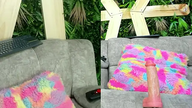 Snapshot of Katana_Rose chatting on February 2026 03:43:01 AM Katana Rose online show from February 2026 03:43:01 AM