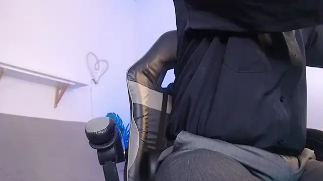 Snapshot of Paolo_Blaze chatting on March 2026 12:33:02 PM Paolo Blaze online show from March 2026 12:33:02 PM