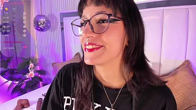 ViolettaColinss online show from February 2026 11:42:02 AM