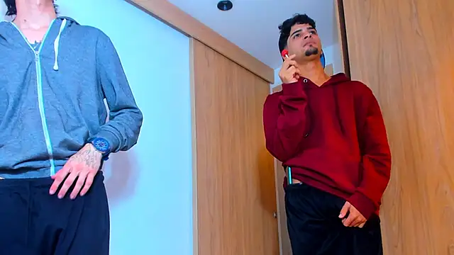 Snapshot of TheBatMansion chatting on February 2026 01:21:01 AM TheBatMansion online show from February 2026 01:21:01 AM