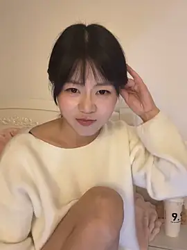 Snapshot of Nana-3 chatting on February 2026 03:24:01 PM Nana-3 online show from February 2026 03:24:01 PM