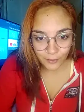 Snapshot of kuramaqueen chatting on May 2026 02:40:01 AM kuramaqueen online show from May 2026 02:40:01 AM