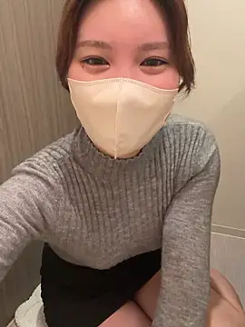 Snapshot of _3_mNm_3_ chatting on February 2026 11:39:01 PM 3 mNm 3 online show from February 2026 11:39:01 PM