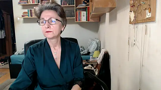 katemodel online show from September 2025 06:15:02 AM