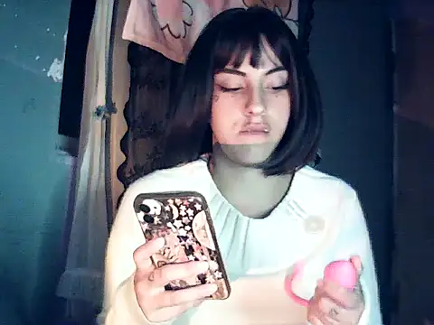 mimi miauu online show from April 2026 03:09:02 AM