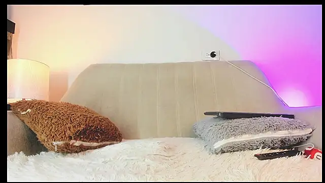 drakomilck1 online show from February 2026 04:39:02 AM