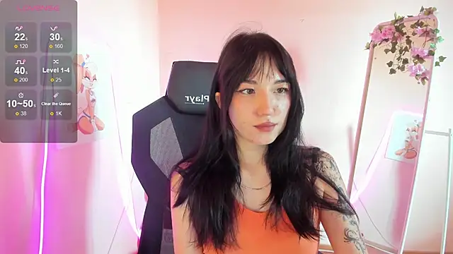 Snapshot of AliceeinWonderlanddd chatting on July 2026 02:49:02 AM AliceeinWonderlanddd online show from July 2026 02:49:02 AM