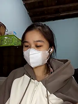 Snapshot of Daisy-lusia2026 chatting on May 2026 02:13:01 PM Daisy-lusia2026 online show from May 2026 02:13:01 PM