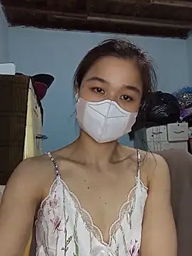 Snapshot of Daisy-lusia2026 chatting on May 2026 01:51:02 PM Daisy-lusia2026 online show from May 2026 01:51:02 PM