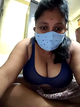 Curvy Trisha online show from May 2026 03:28:02 PM