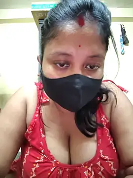 Snapshot of Curvy_Trisha chatting on June 2026 04:44:01 PM Curvy Trisha online show from June 2026 04:44:01 PM