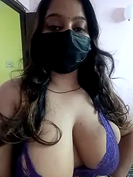Snapshot of Aliya_Hott chatting on July 2026 07:34:02 AM Aliya Hott online show from July 2026 07:34:02 AM