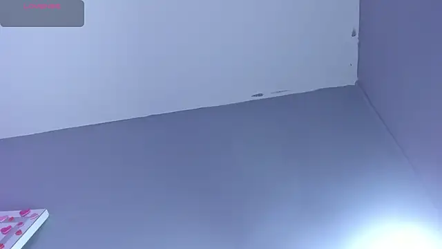 Snapshot of nina_swaan chatting on March 2026 11:27:02 AM nina swaan online show from March 2026 11:27:02 AM