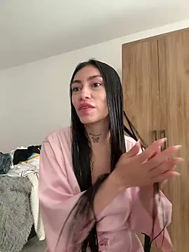 Bonny Eva online show from July 2026 05:19:02 PM