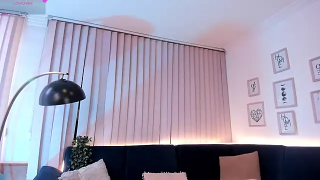 Snapshot of agata_volkov chatting on March 2026 08:26:02 PM agata volkov online show from March 2026 08:26:02 PM