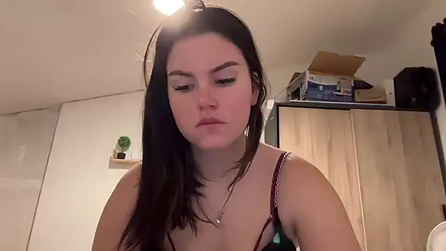 Snapshot of kiaraaaa75 chatting on February 2026 08:38:02 PM kiaraaaa75 online show from February 2026 08:38:02 PM