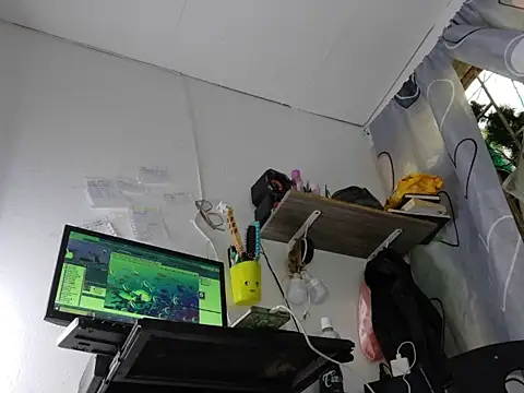 Snapshot of hairypussy_83 chatting on March 2026 02:11:02 PM hairypussy 83 online show from March 2026 02:11:02 PM