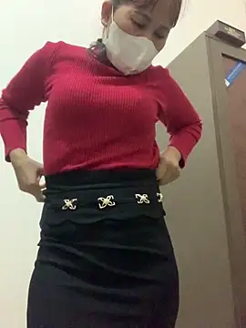 Snapshot of YANINA120 chatting on February 2026 10:05:02 PM YANINA120 online show from February 2026 10:05:02 PM