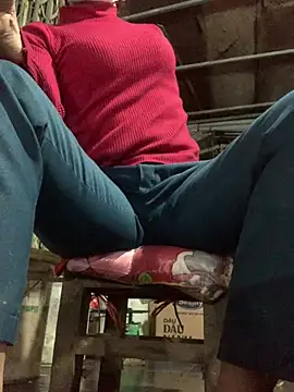 Snapshot of YANINA120 chatting on February 2026 12:01:02 PM YANINA120 online show from February 2026 12:01:02 PM