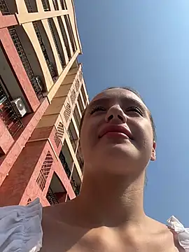 MiaTee online show from April 2026 02:15:02 AM