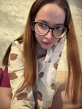 Snapshot of MalliSun chatting on February 2026 06:15:02 PM MalliSun online show from February 2026 06:15:02 PM