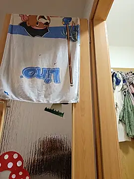 Snapshot of Isa363636 chatting on February 2026 11:11:02 PM Isa363636 online show from February 2026 11:11:02 PM