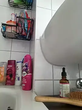 Isa363636 online show from April 2026 07:47:01 AM