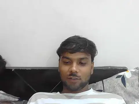 Snapshot of Mistie-_ayushii chatting on July 2026 03:18:02 PM Mistie- ayushii online show from July 2026 03:18:02 PM