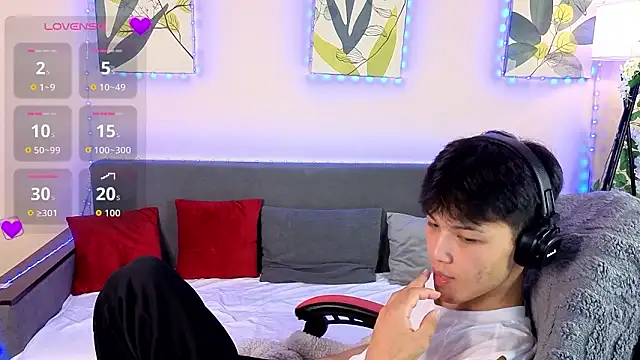 XanneLL online show from March 2026 07:05:01 PM